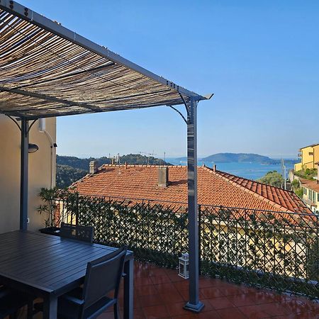 La Terrazza Sul Golfo Dei Poeti Con Vista Mare Apartment Pitelli Exterior photo